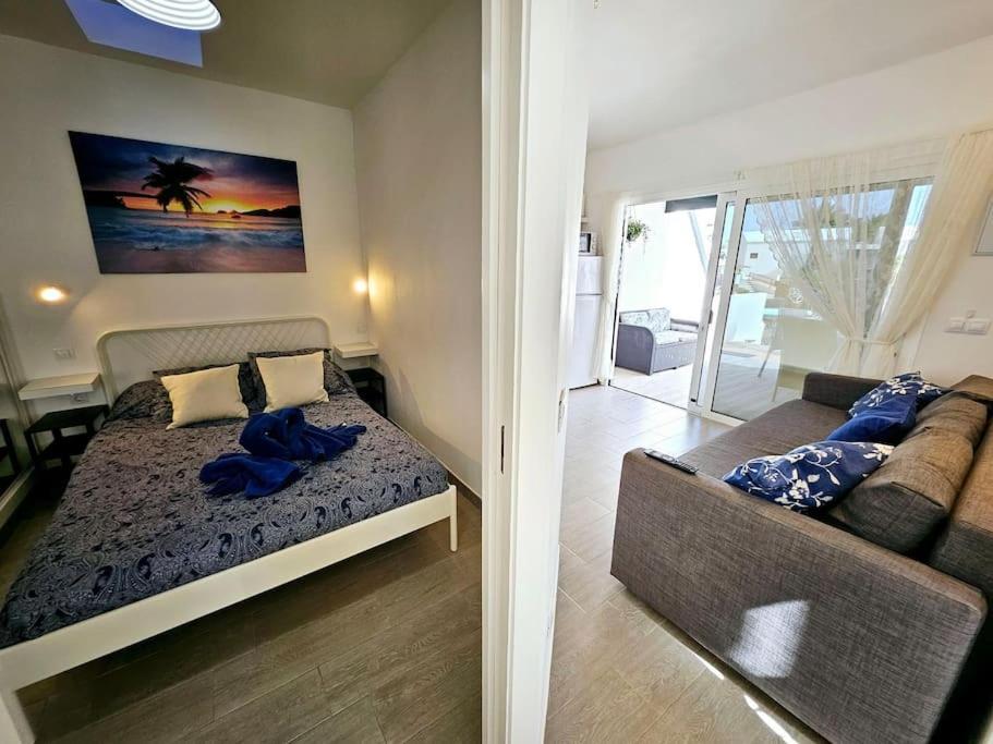 Apartamento Taisa Playa Roca Costa Teguise Zewnętrze zdjęcie